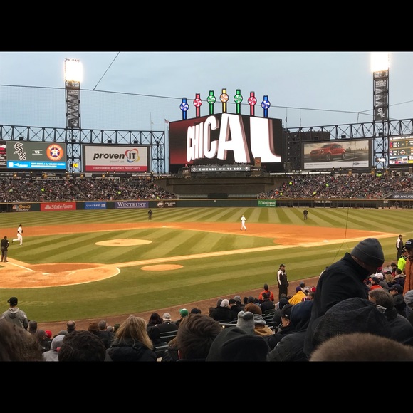 Meet your Posher, Monique - Picture 1 of 1